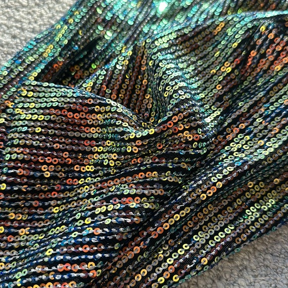 Backless sequin top - Picture 4 of 5